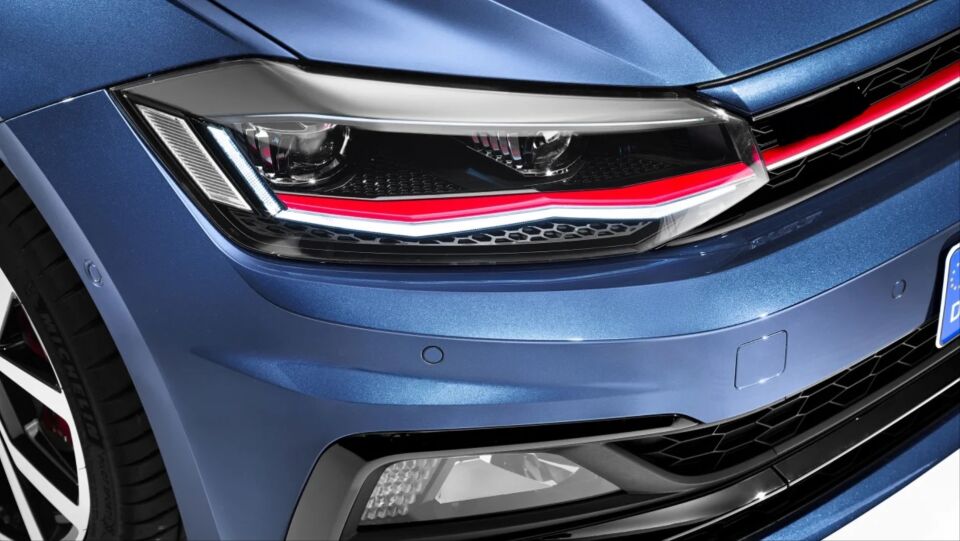 POLO 2018-2020 GTI GÖRÜNÜM (KIRMIZI) FULL LED FAR