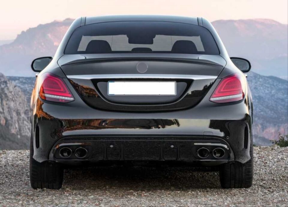 W205 C SERISI IÇIN C43 DIFUZOR & EGZOZ SETI (AMG SEDAN)  (SIYAH EGZOZ ILE)