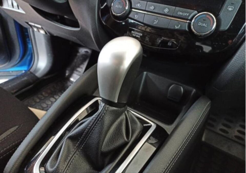 QASHQAI 2014-2020 IÇIN UYUMLU VITES TOPUZU KAPLAMA - SILVER (OTOMATIK VITES)