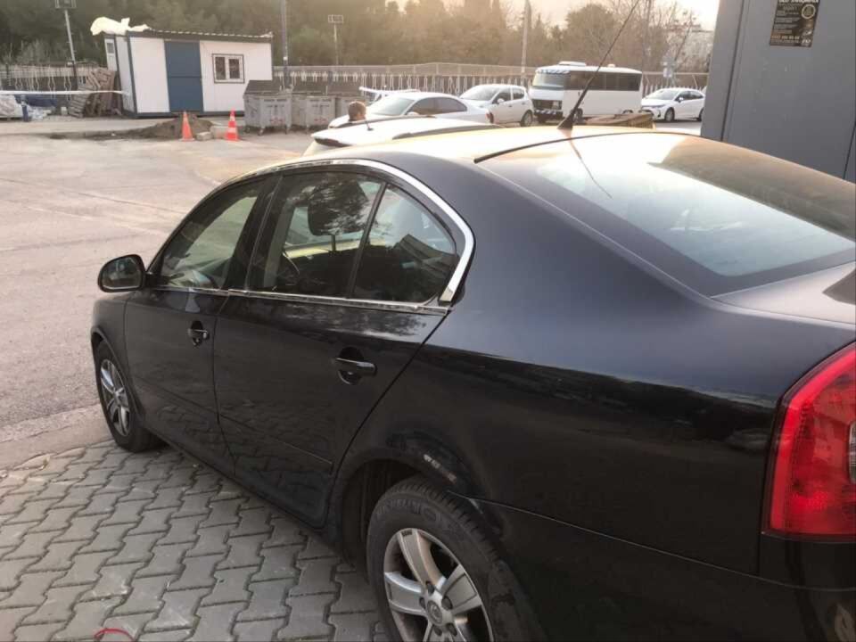 OCTAVIA 2007-2014 IÇIN UYUMLU CAM ÇITASI NIKELAJ