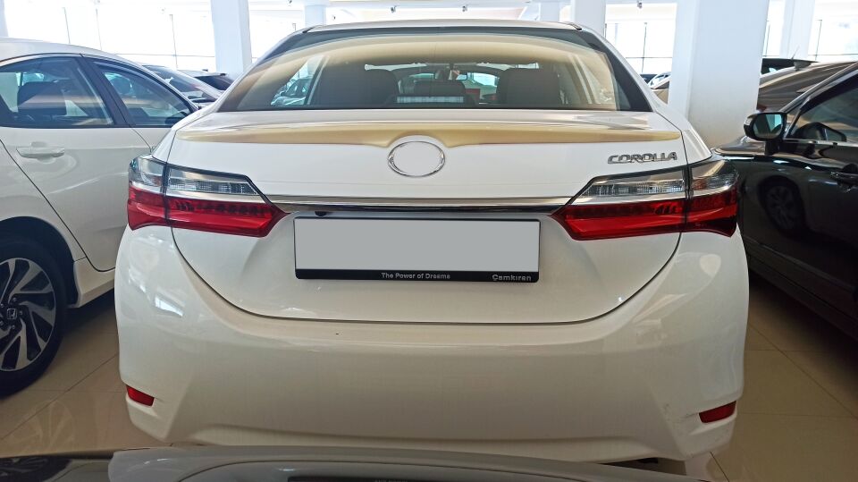 COROLLA 2014-2018 IÇIN UYUMLU WING SPOILER (PARLAK SIYAH)
