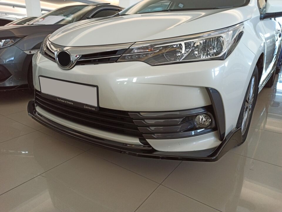 COROLLA 2016-2018 IÇIN UYUMLU ÖN LIP