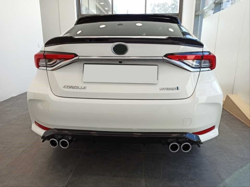 COROLLA 2019+ IÇIN UYUMLU BAGAJ USTÜ SPOILER B DIZAYN (PIANO BLACK)