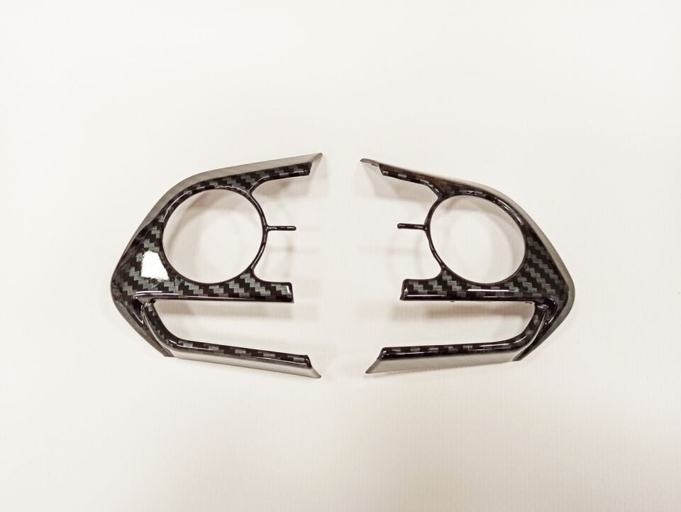 TOYOTA COROLLA 2019-2020 DİREKSİYON KENAR KAPLAMA-CARBON