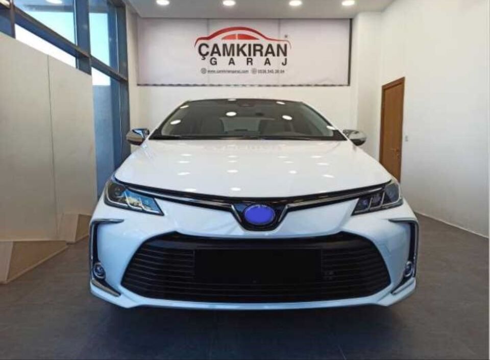 COROLLA 2019+ IÇIN UYUMLU SIS KASI NIKELAJ