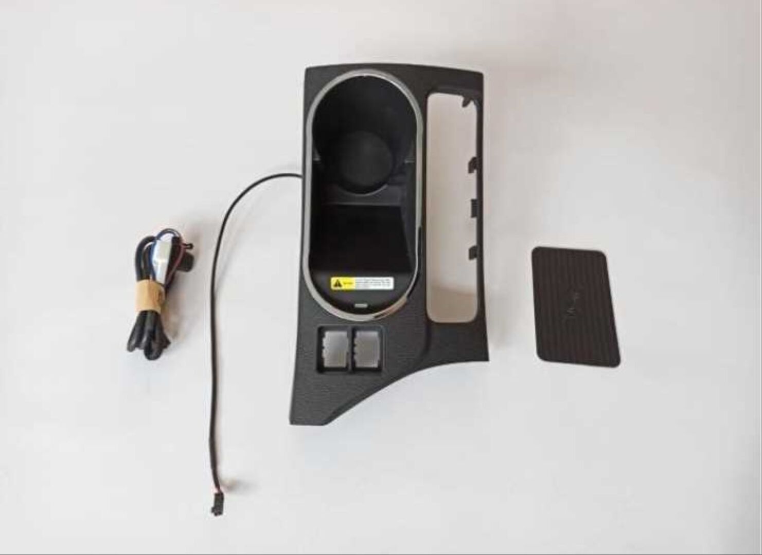 COROLLA 2013-2016 IÇIN UYUMLU TELEFON SARJI