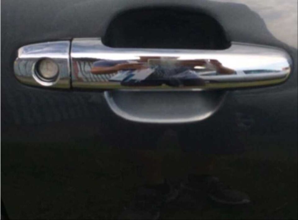 HILUX VIGO 2012-2015 IÇIN UYUMLU KAPI KOLU KAPLAMA KROM