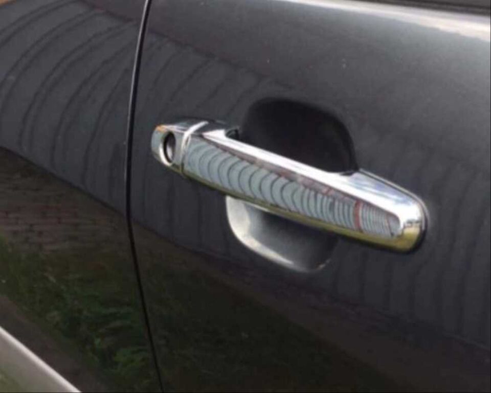HILUX VIGO 2012-2015 IÇIN UYUMLU KAPI KOLU KAPLAMA KROM