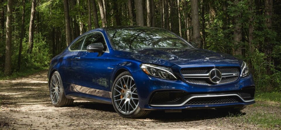 W205 C SERİSİ İÇİN C63 GÖRÜNÜM ÖN TAMPON PANJUR (SILVER TRIM)