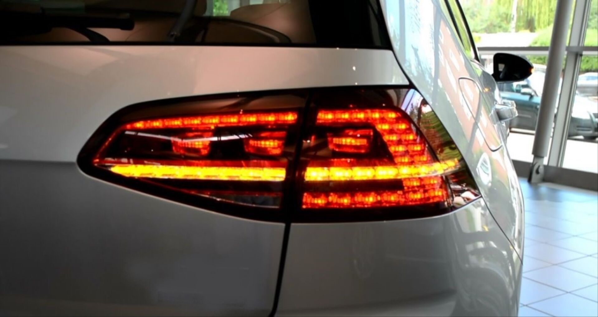 GOLF 7 MK7 2012-2018 IÇIN UYUMLU LED STOP 7 HIGHLINE GORUNUMLU
