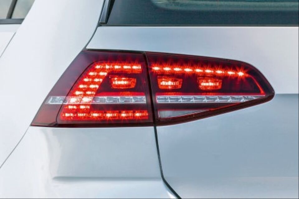 GOLF 7 MK7 2012-2018 IÇIN UYUMLU LED STOP 7 HIGHLINE GORUNUMLU