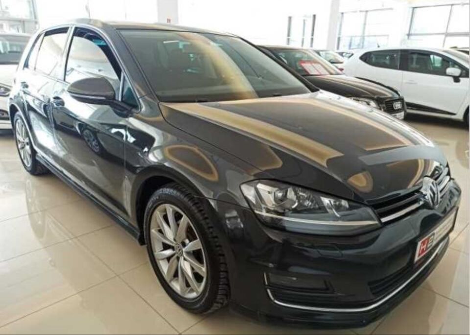 GOLF 7-7.5  IÇIN UYUMLU  AYNA KAPAGI KARBON