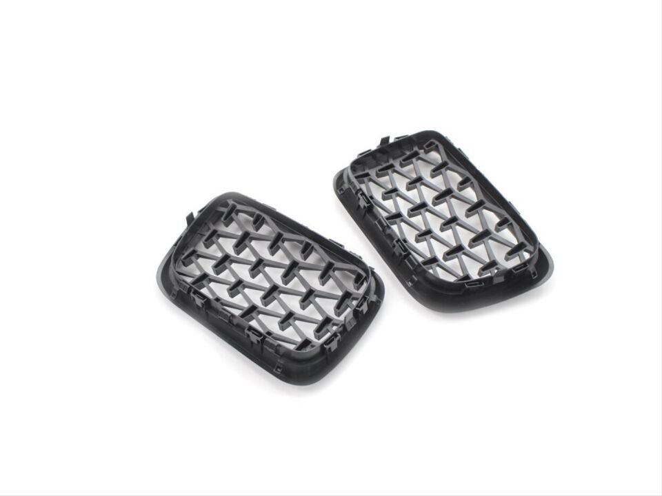 3 SERISI E36 1997-1999 IÇIN UYUMLU DIAMOND PANJUR (BÖBREK) PIANO BLACK   ÇERÇEVE