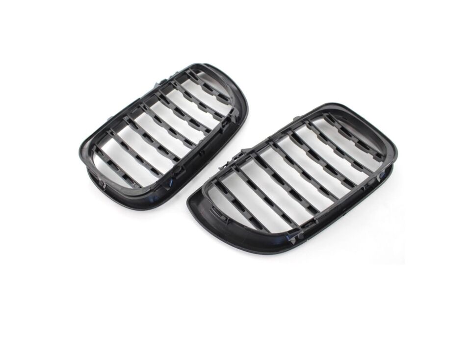 3 SERISI 2002-2004 E46 IÇIN UYUMLU DIAMOND PANJUR (BÖBREK)  PIANO BLACK   ÇERÇEVE