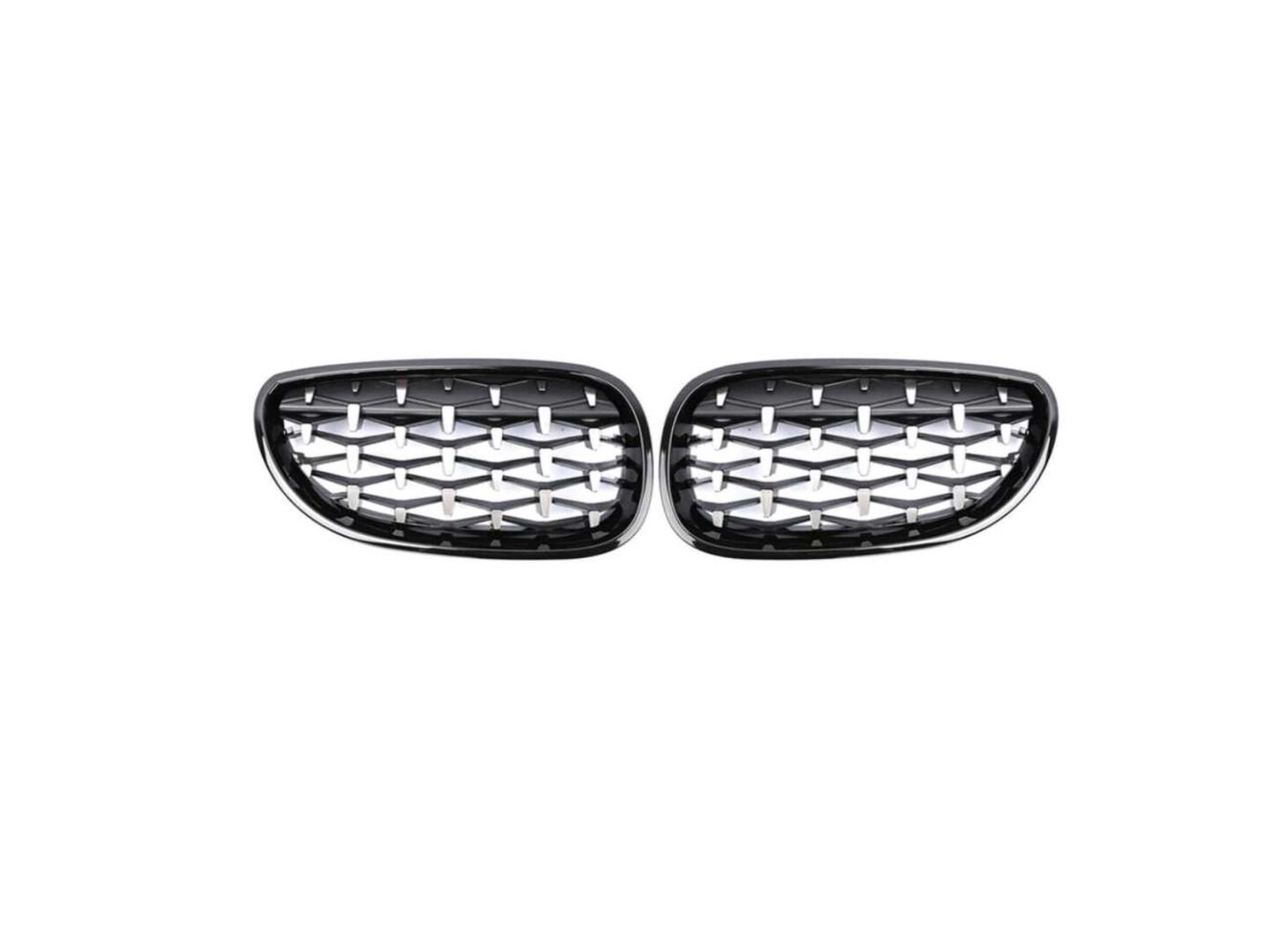 5 SERISI E60 2004-2009 IÇIN UYUMLU DIAMOND PANJUR (BÖBREK) PIANO BLACK  ÇERÇEVE
