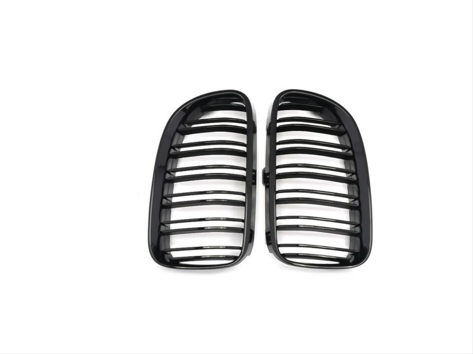 3 SERISI E92 2010-2013 IÇIN UYUMLU M3 GÖRÜNÜM PANJUR (CIFT CIZGI BÖBREK) PIANO BLACK (MAKYAJLI KASA)