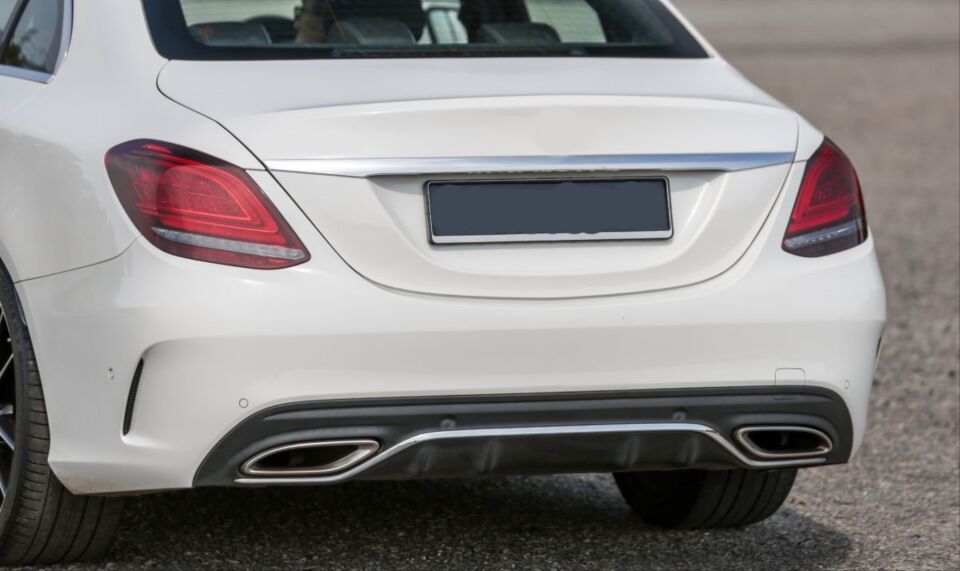 W205 C SERISI IÇIN UYUMLU MAKYAJLI AMG  GÖRÜNÜM TAMPON SETI  (   AMG DÖNÜSÜM )