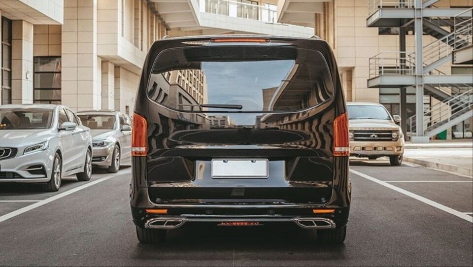 W447 VITO UYUMLU MAYBACH GÖRÜNÜM BODY KIT 2016-2023 (KAPUTSUZ-BÜYÜK PANJUR )