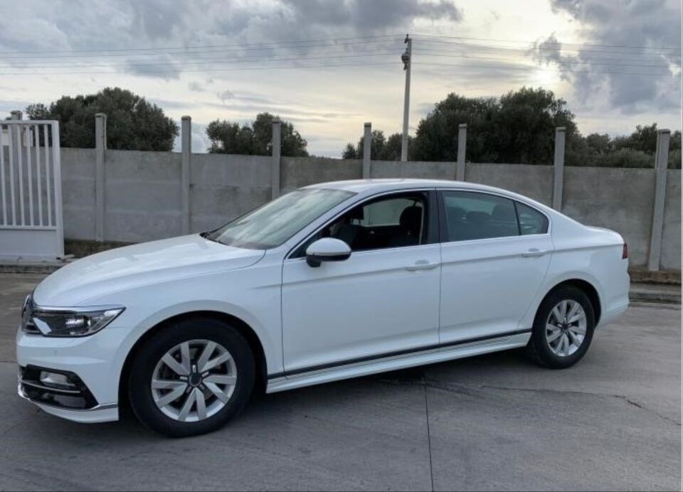 PASSAT 2015+ IÇIN UYUMLU  B8 R-LINE YAN MARSPIYEL