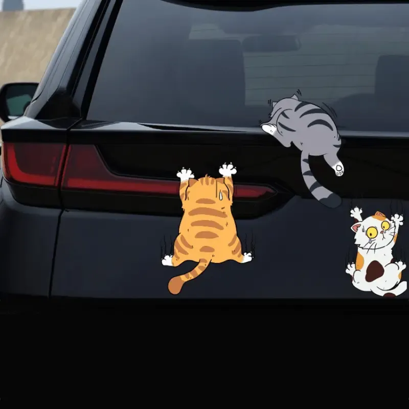 Sevimli Kedi Araba Stickerı - Kedi Severler İçin Mükemmel