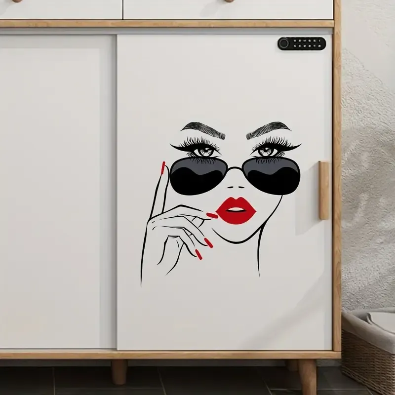 Gözlüklü Kız Araç Vinil Sticker