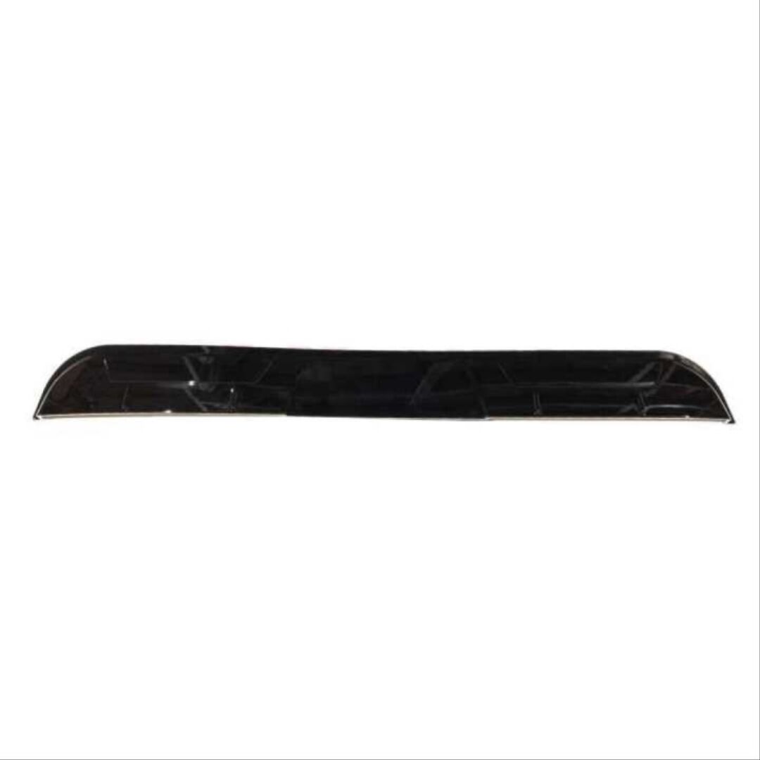 W205 2015-2021 C SERISI IÇIN UYUMLU CAM ÜSTÜ SPOILER - PIANO BLACK (PARLAK SIYAH)