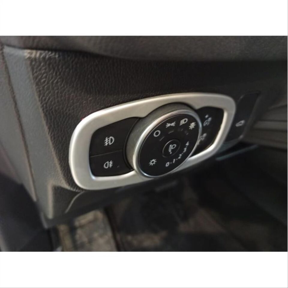 FOCUS IÇIN UYUMLU 2019+ KONTROL PANEL KAPLAMA SILVER (ABS)