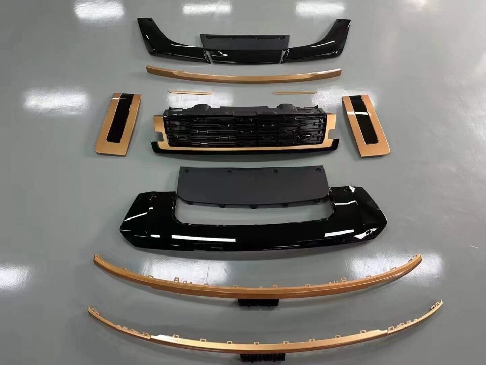 2023 VOGUE İÇİN GOLDEN KIT