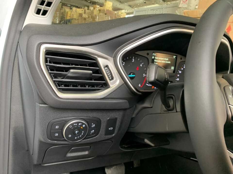 FOCUS IÇIN UYUMLU 2019+ MENFEZ KAPLAMA SILVER 2 PARÇA (ABS)
