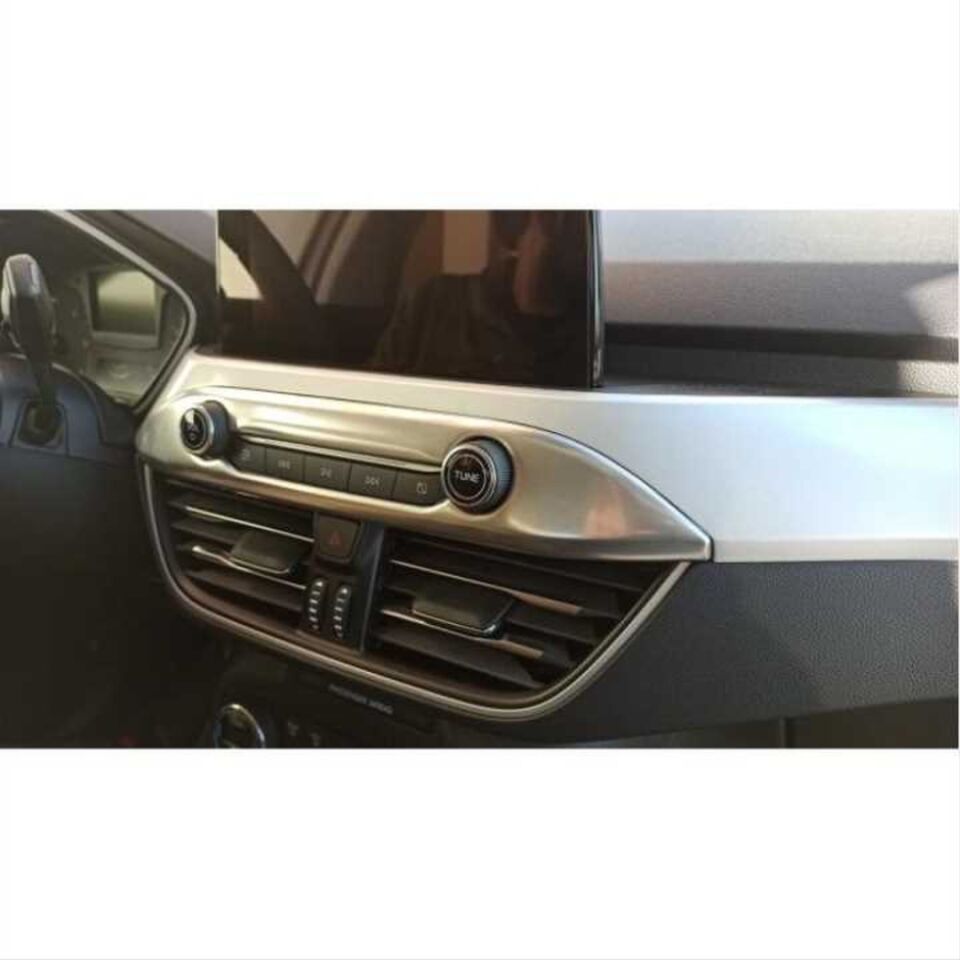 FOCUS IÇIN UYUMLU 2019+ ORTA PANEL KAPLAMA - SILVER