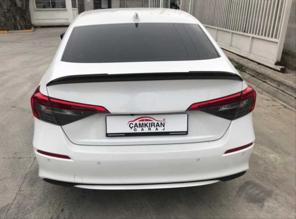 CIVIC FE1 2022 IÇIN UYUMLU  AERO SPOILER - PIANO BLACK (PARLAK SIYAH)