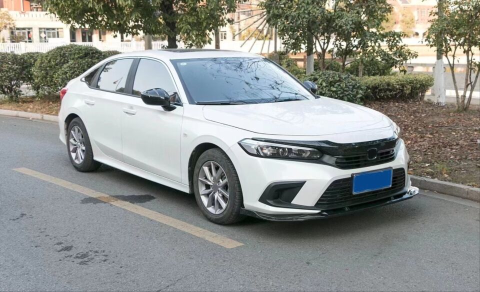 CIVIC FE1 2022 IÇIN UYUMLU  PIANO BLACK ON LIP (PARLAK SIYAH-3 PARÇA)