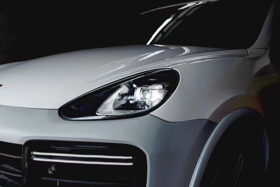 CAYENNE 2014-2017 IÇIN  FACELIFT 2018+ TURBO I BODY KIT (Farlar Dahil)