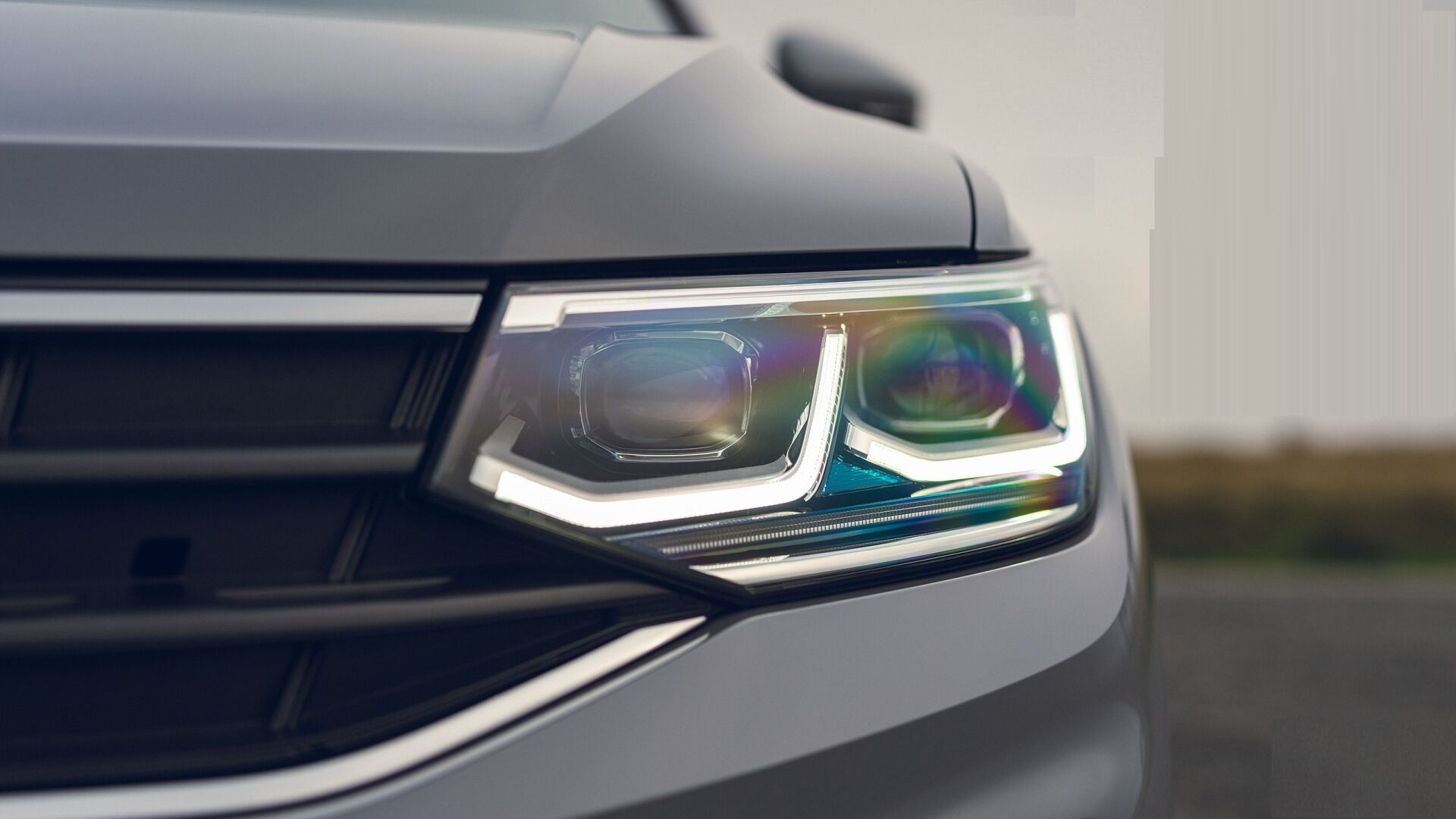 TIGUAN 2021+ FULL LED FAR (Halojen far için)