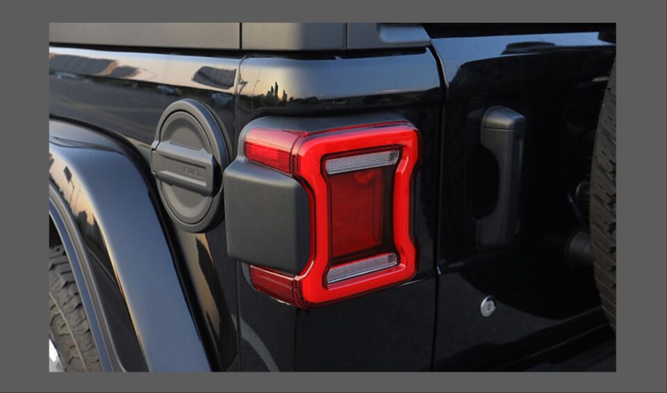 WRANGLER 08-17 IÇIN UYUMLU 3D LED STOP