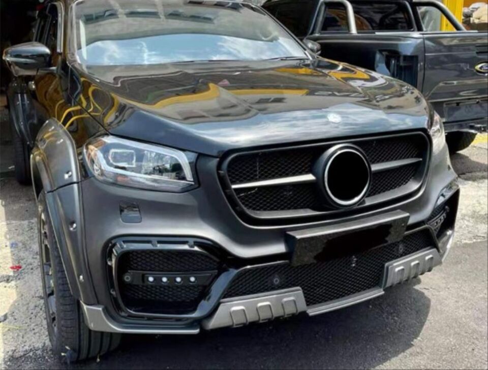 X-CLASS IÇIN UYUMLU BODY KIT (TAMPON&PANJUR&DODIKLER)