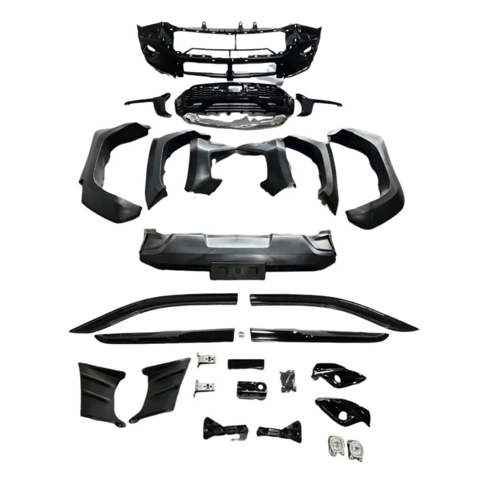 HILUX 2019+  İÇİN  GR BODY KIT  FACELIFT