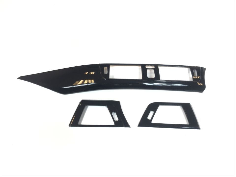 3 SERISI F30 GÖGÜSLÜK VE MENFEZ KAPLAMA SETI - PIANO BLACK