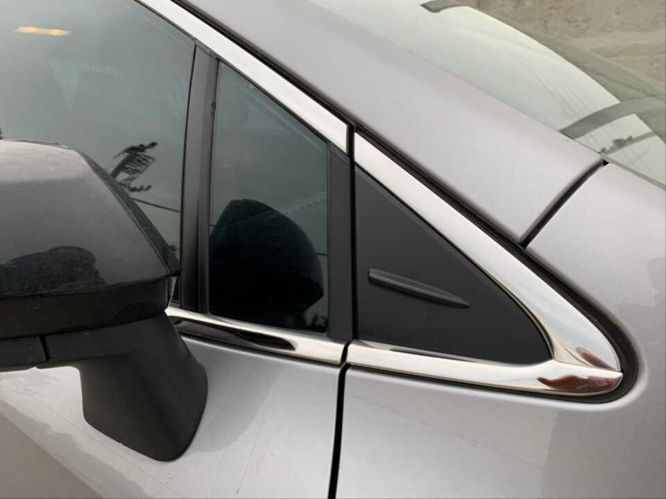 COROLLA 2019+ IÇIN UYUMLU CAM NIKELAJI