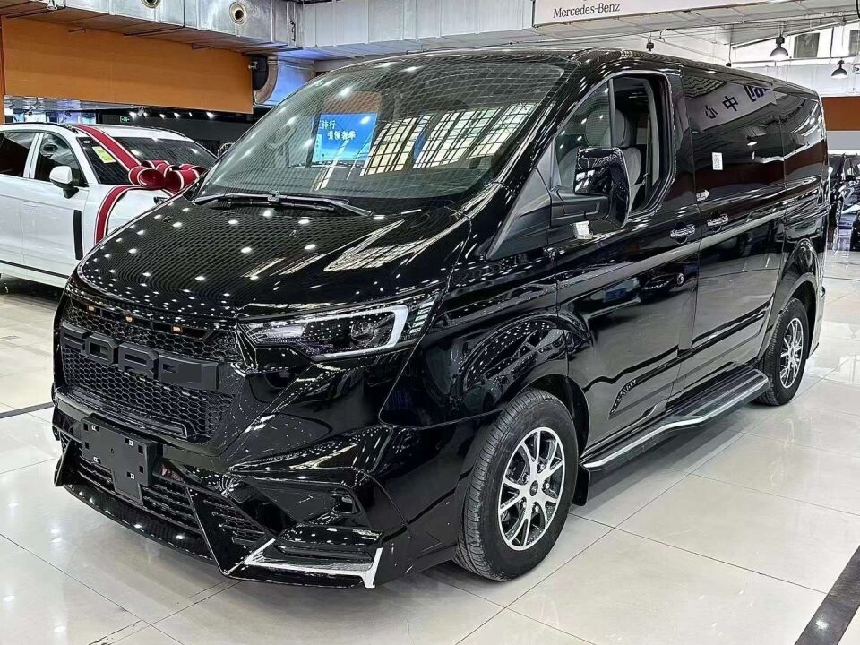 TRANSIT CUSTOM FACELIFT BODY KIT