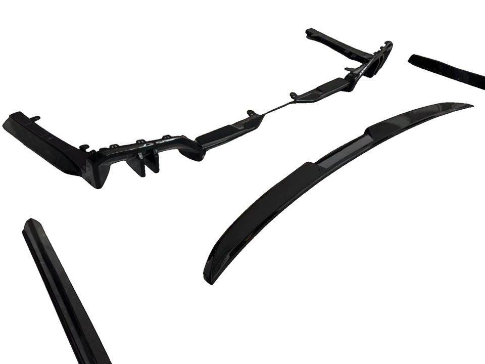 5 SERİSİ 2023+  G60  İÇİN AERO KIT (PIANO BLACK)