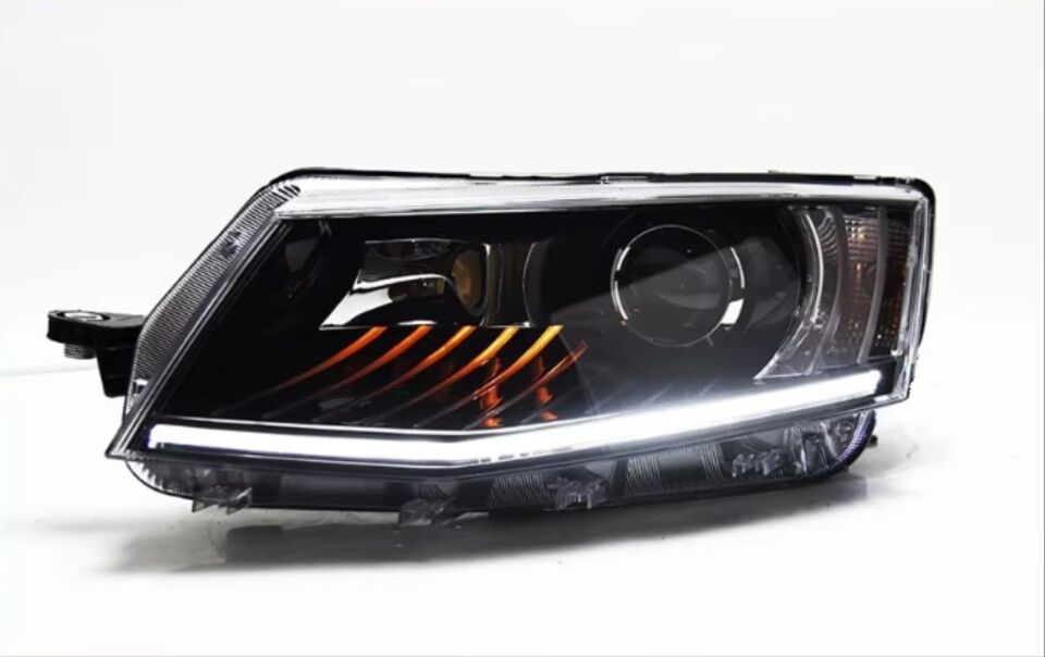 OCTAVIA 2013-2017 İÇİN STYLE LED FAR (HALOJEN FARLI MODELLER İÇİN)