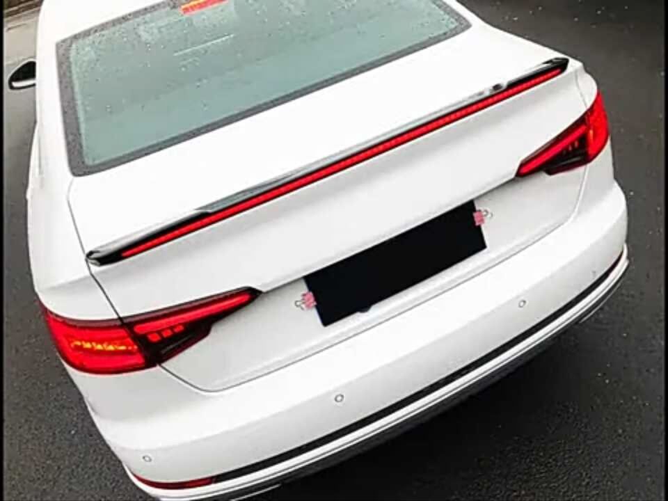 A4 2016-2019 IÇIN UYUMLU LED SPOILER PIANO BLACK (PARLAK SIYAH)