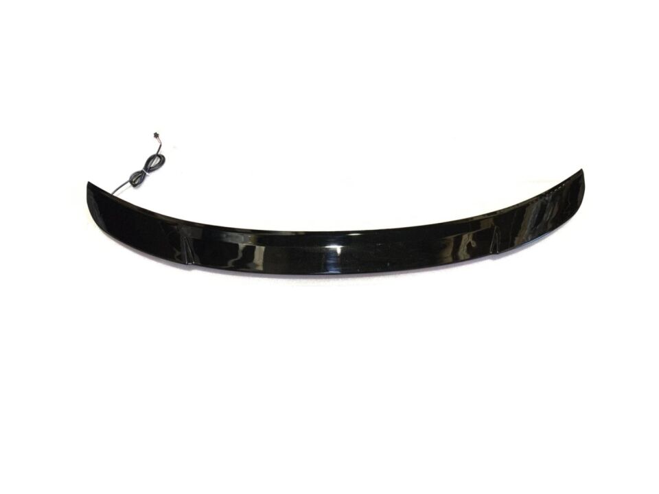 3 SERISI 2019+  G20 LED SPOILER (PIANO BLACK)