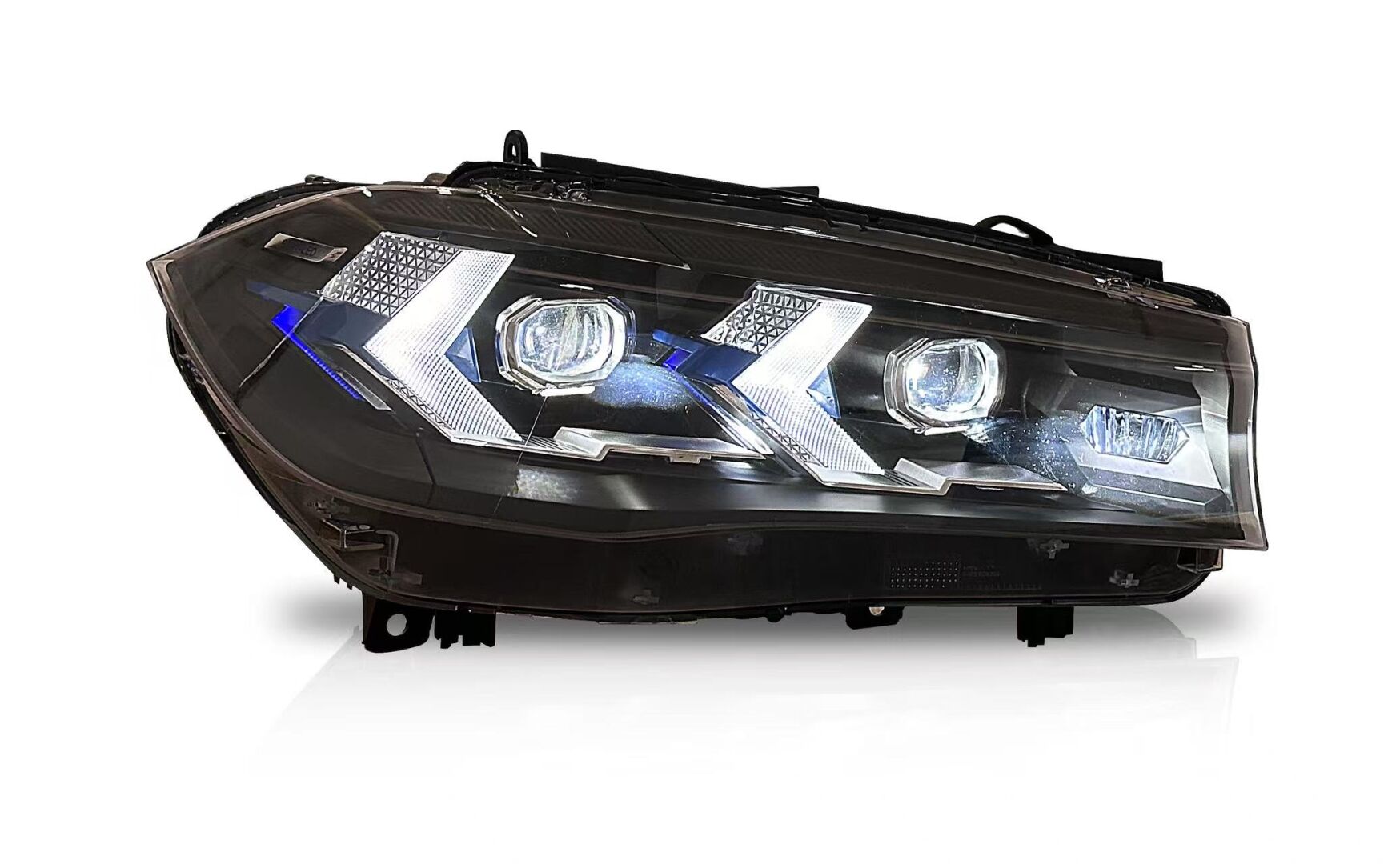 X5 F15 İÇİN 2023+ GÖRÜNÜM LED FAR (XENON & LED FARLI MODELLER İÇİN)