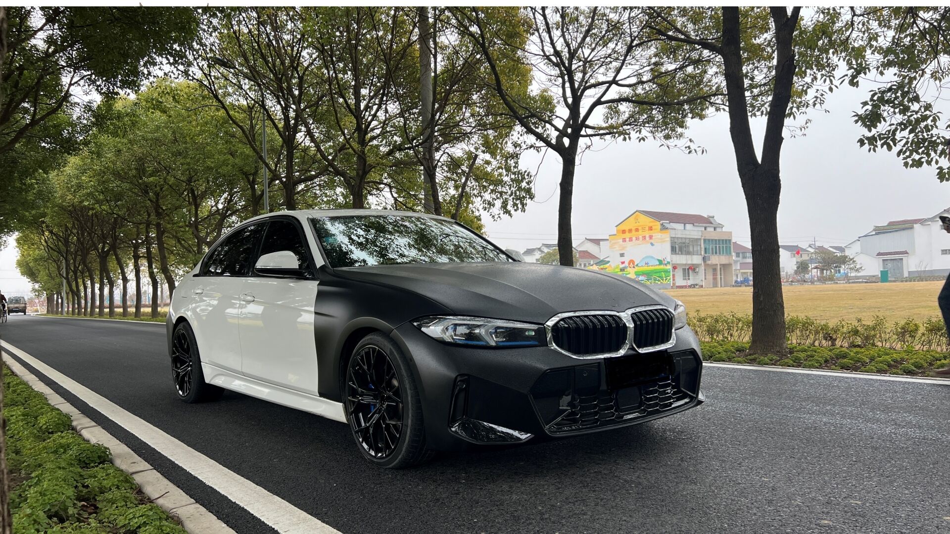 F30 3 SERİSİ İÇİN 2022+ YÜKSELTME G20 FACELİFT BODY KIT (MAKYAJLI KASA LED FARLI MODELLER İÇİN)