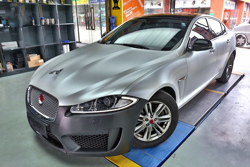 JAGUAR XF SERISI 2011-2015 İÇİN XFR (XF R) BODY KIT
