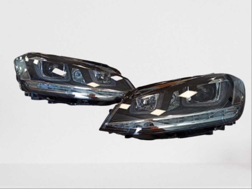 GOLF 7 IÇIN UYUMLU U LED FAR SILVER