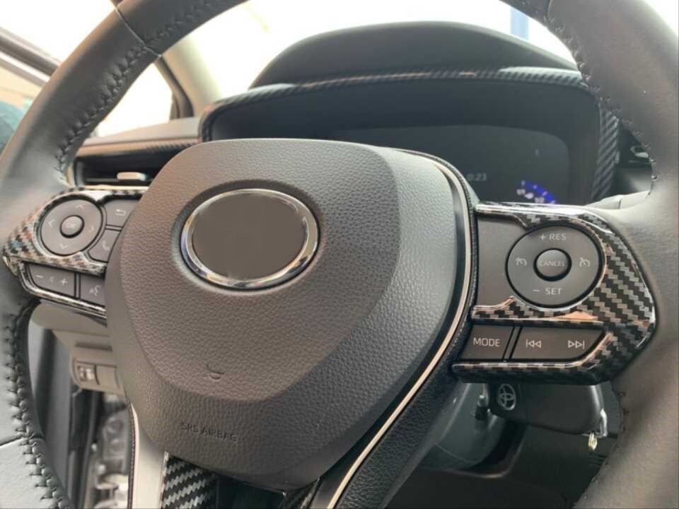 COROLLA 2019+ IÇIN UYUMLU DIREKSYON KAPLAMA KARBON