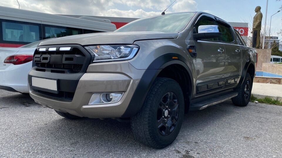 RANGER IÇIN UYUMLU T7 (2015-2018) LEDLI PANJUR